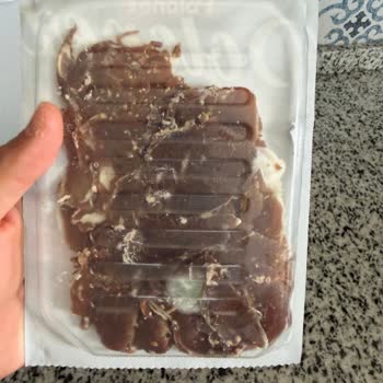Migros Şubesinde Küflü Pastırma Satışı Ve Tazminat Talebi