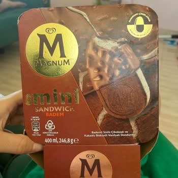 Magnum Mini Dondurması Kalitesiz, Para İadesi Bekliyorum