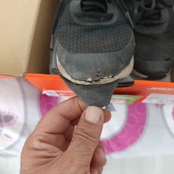 Deichmann'da Alınan Çocuk Ayakkabısında Hızlı Yırtılma Ve Değişim Reddi