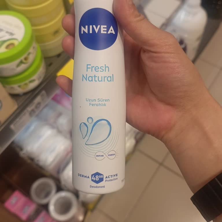 Nivea Sprey Deodorantta Yoğun Ter Kokusu Ve Sarı Lekeler, Şok Market'te İade Reddi