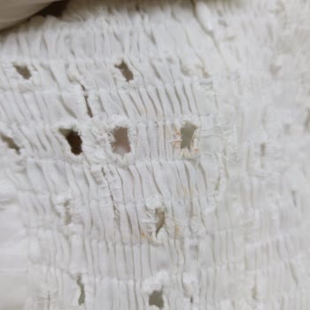 Kısa Boylu Elbiseyi İade Ettim, Şirket Hasarlı Dediği İçin Ücret İadesini Reddetti
