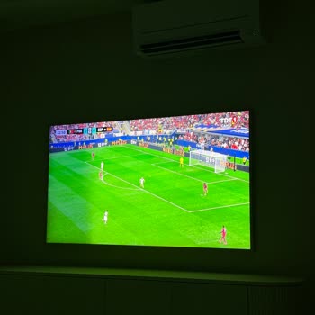 9 Bin TL'lik LED Değişimi Sonrası Tekrar Eden Ekran Kararması