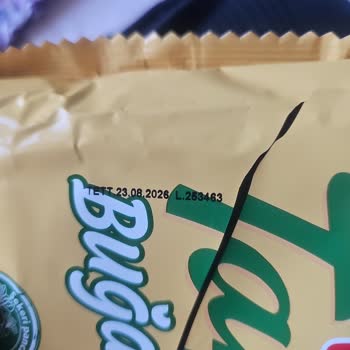 Torku Bisküvisi İçinde Yabancı Cisim Çocuk Sağlığına Tehdit Ve Güven Kaybı