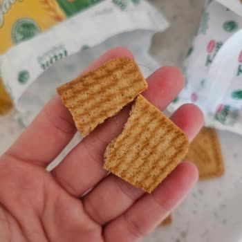 Torku Bisküvisi İçinde Yabancı Cisim Çocuk Sağlığına Tehdit Ve Güven Kaybı