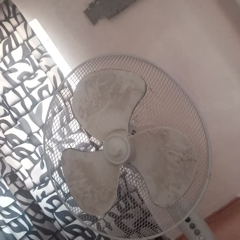 Şelale Mahallesinde Sık Sık Elektrik Kesintileri Hayatı Felç Etti