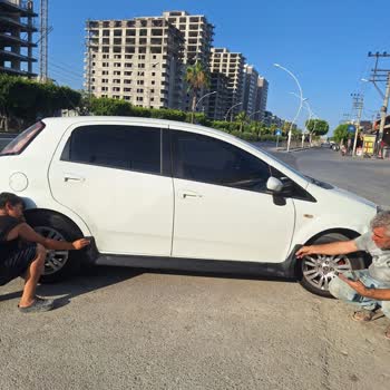 Belirtilmemiş 800 TL Kargo Ücreti Ve Hasarlı Bodykit Teslimatı İadesi