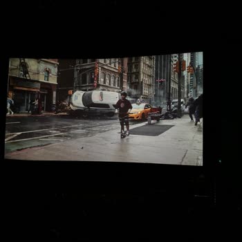 World Cine Zone’da Görüntü Bulanıklığı Ve İletişimsizlik Nedeniyle Mağdur Oldum