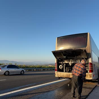 Bakımsız Otobüs Ve Motor Arızasıyla 7 Saatlik Gecikme Ve Güvenlik Riski