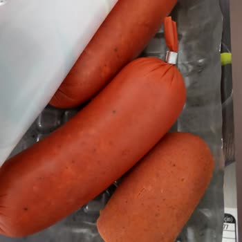 Yanıltıcı Ambalajda Hindi Sucuğu Et Sucuğu Gibi Sunulması