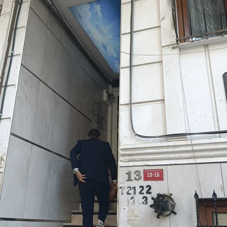 Elit Yapı Gayrimenkul Güven Vermeyen Yaklaşım