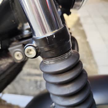 Honda Yol Yardımında Çekicinin Motosikleti Düşürmesi Ve Ağır Hasar Oluşması