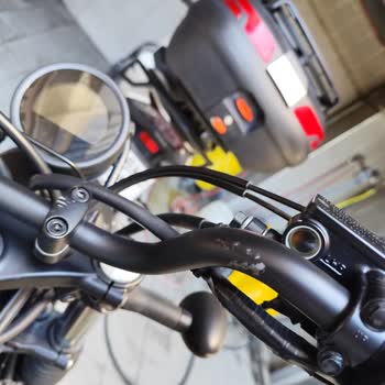 Honda Yol Yardımında Çekicinin Motosikleti Düşürmesi Ve Ağır Hasar Oluşması