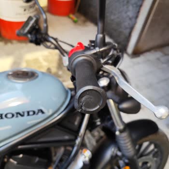 Honda Yol Yardımında Çekicinin Motosikleti Düşürmesi Ve Ağır Hasar Oluşması