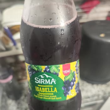 BİM Sırma Üzüm Aromalı Gazlı İçecek Şarap Gibi Koku Ve Gıda Güvenliği Endişesi