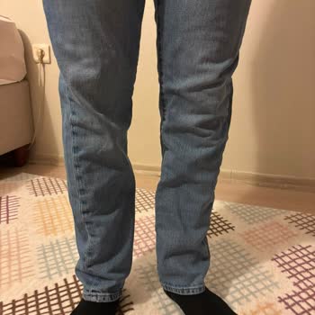 Hatalı Dikişli Kot Pantolon İçin Değişim Ve İade Talebi