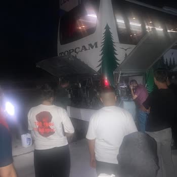 Araç Arızası Ve Yedek Araç Gönderilmemesi Nedeniyle 2 Saatlik Bekleme
