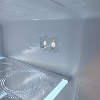 Yeni Buzdolabımda Darbe Ve Hata Kodları, Ayıpsız Değişim Talebi
