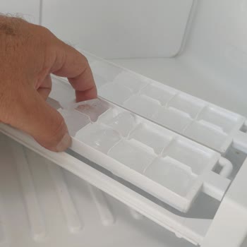 Servisfoni'den 7.800 TL Ücret Ve Bozulmuş Gıdalar