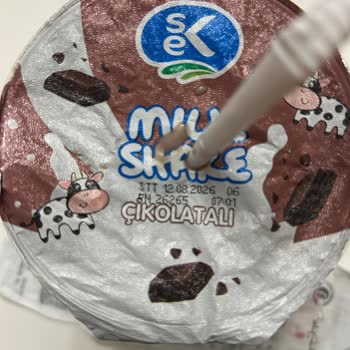 Samsun Canik BİM Mağazasındaki Çikolatalı Milkshake'te Çift Bozulmuş Ürün