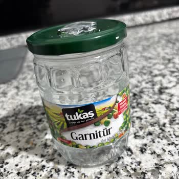 Tukaş Garnitüründe Cam Parçası Sağlık Tehlikesi Ve Kalite Kontrol İhmali