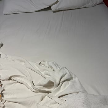 Grand Avşa Otelinde Hijyen Sorunları Ve Sıcak Su Eksikliği