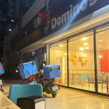 Mardin Kızıltepe Domino’s Şubesinde Eldiven Kullanılmayan Hijyen İhlali Ve Müşteri İlgisizliği