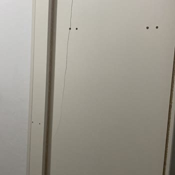 Gardırobu Hasarlı Gelen Yatak Odası Takımı İçin Acil Değişim Ve İade Talebi