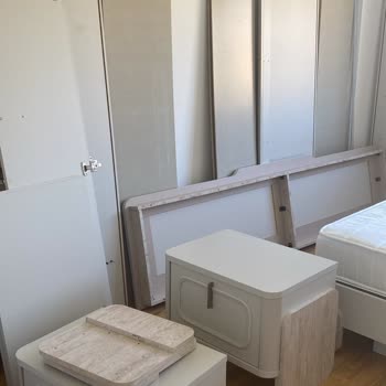 Gardırobu Hasarlı Gelen Yatak Odası Takımı İçin Acil Değişim Ve İade Talebi