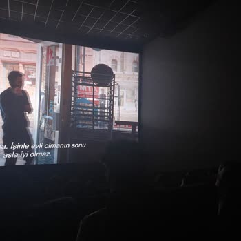 ScreenX Premium Deneyimi Hayal Kırıklığı Görüntü Çakışması Ve Donmalar