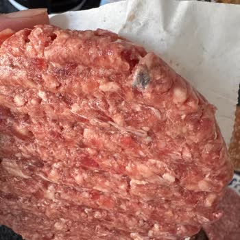 Migros Hamburger Köftesinde Mavi Plastik Yabancı Madde Bulundu