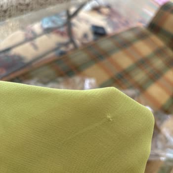 İpekyol’da Gönderilen Ürünlerde Delik Ve Beden Hatası