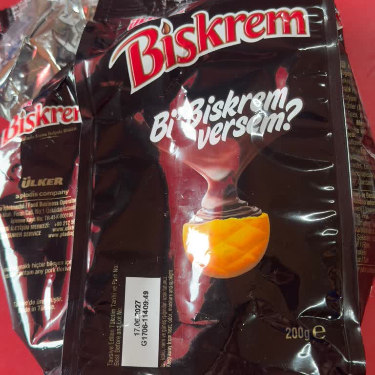 Ülker Biskrem Paketinde Üretim Hatası: Yanık Kokulu Kurabiye