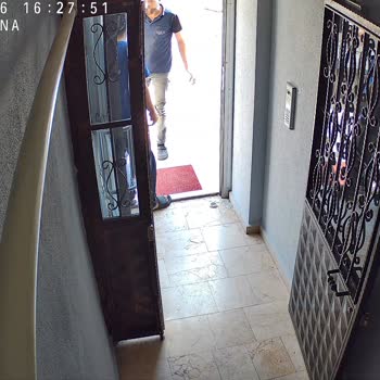 Kargo Personelinin Tehdit Davranışı Ve Lambaya Zarar Vermesi