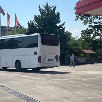 Harem'den Çıkmadı, Koltuk Karışıklığı Ve Şoför Kaba Tutumu, Tam Ücret İadesi Talebi