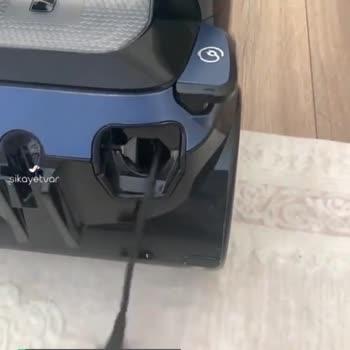 Rowenta Fişi Çekiyorum Ama Kendisi Hiç Ben Dokunmadan İçeri Giriyor!