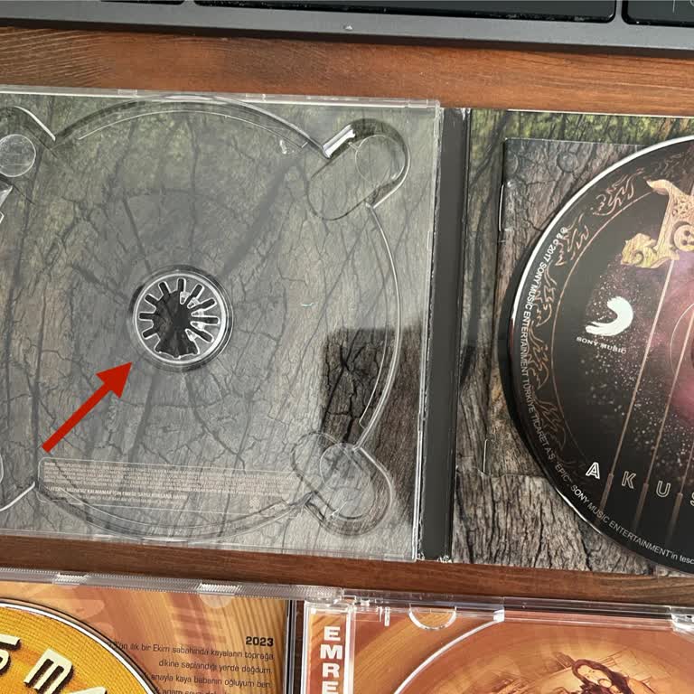 Kitantik Sitesindeki CDDeposu Satıcısından Hasarlı CD’ler Ve Satıcının Sorumluluk Reddi