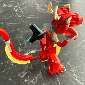 Eksik Siyah Kol Parçası Nedeniyle Lego Seti Çocuğu Üzdü