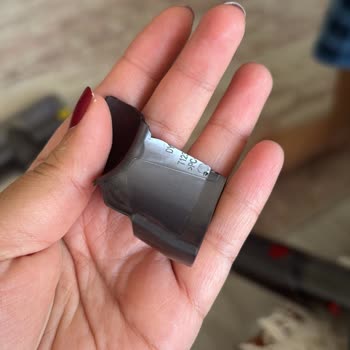 Garanti Kapsamındaki Dyson Süpürge Başlığı Kırıldı, Ücretsiz Değişim Talebi