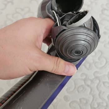Dyson V10 Başlığının Kırılması, Garanti Reddi Ve 5400 TL Değişim Ücreti