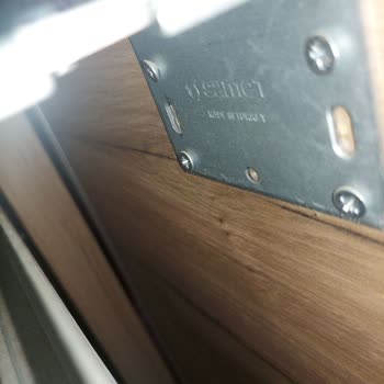 Samet Sürgülü Kapak Sisteminde Lastik Parçalanması Ve Metal Sürtünme Sorunu