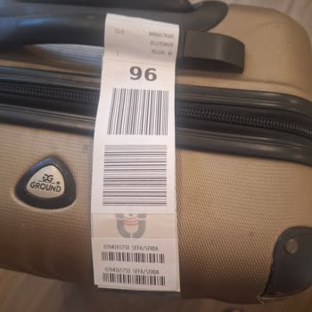 Ajet Uçuşunda Valiz Hasarı Ve Tazmin Edilmemesi
