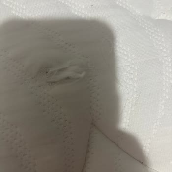 Bambi'den Defolu Yatak İçin Ücretsiz Değişim Talebi