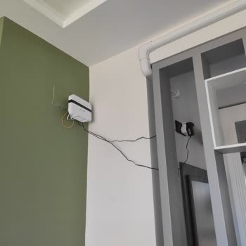 Türk Telekom Modem Kurulumundaki Düzensiz Kablo Düzeni Şikayeti