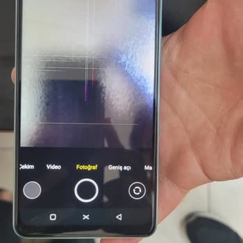 Arka Kamera Camında Çizik Olan Telefon İçin İade Talebi Reddedildi