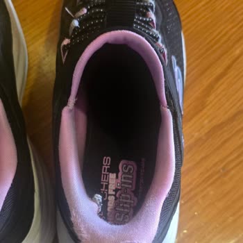 Skechers Çocuk Ayakkabılarının Kısa Sürede Yırtılması Ve İade Talebinin Reddedilmesi