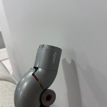 Dyson V12 Dirsek Kırılması Garanti Kapsamında Ücretsiz Onarım Talebi