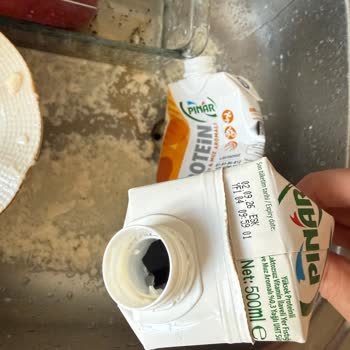 Pınar Muzlu Fıstıklı Proteinli Sütte Bozukluk Ve Mide Rahatsızlığı Nedeniyle İade Talebi