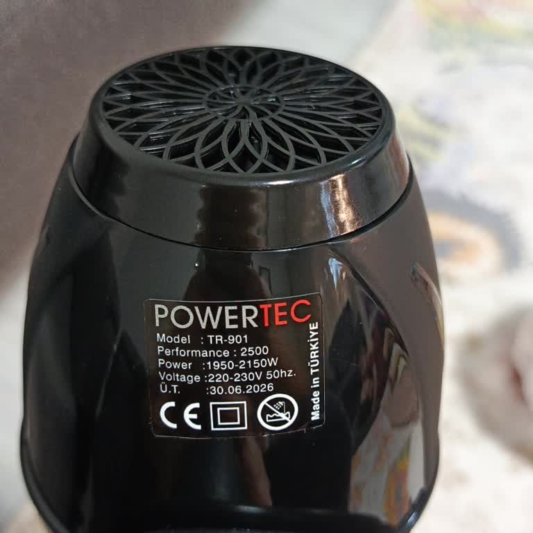 Trendyol’da Powertec Saç Kurutma Makinesinin Watt Değeri Ve Fiyatı Yanıltıcı
