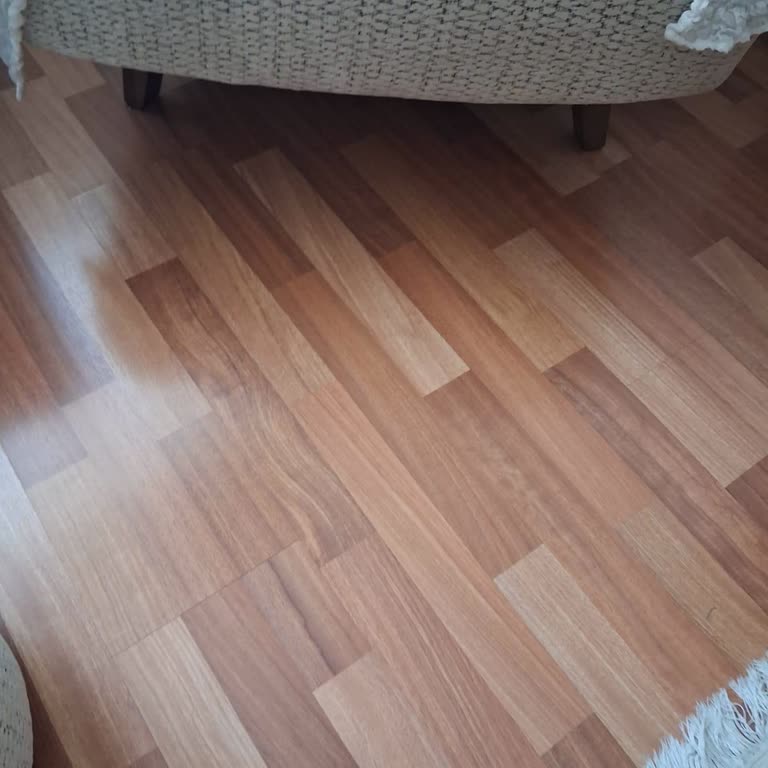 Yanlış Montaj Nedeniyle Koltuk Öne Geliyor Ve Düşme Riski