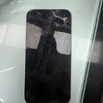 Media Markt Yanıltıcı Kasko Teklifi Ve Kırılan Camın Karşılanmaması